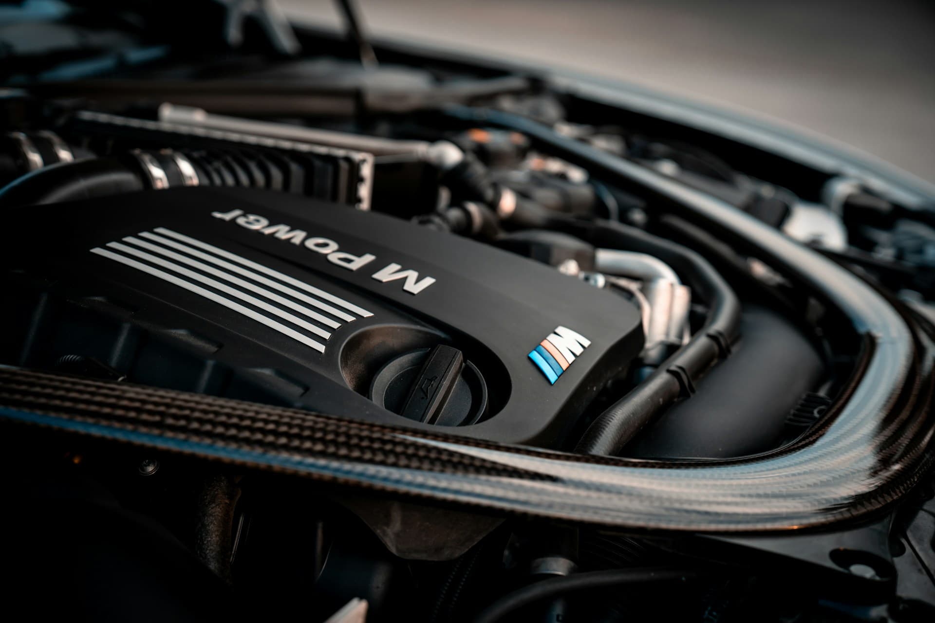 Car engine with warning light